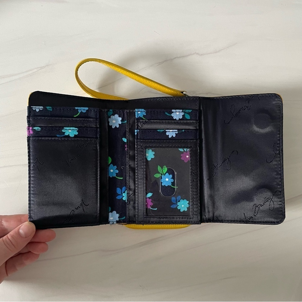 Vera Bradley Anniversary Wristlet- Midnight Blues - Picture 3 of 7